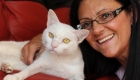 Miracle Re-Uniting: Woman Recognised Her Injured UK Cat on Facebook by Accident While Travelling in Australia